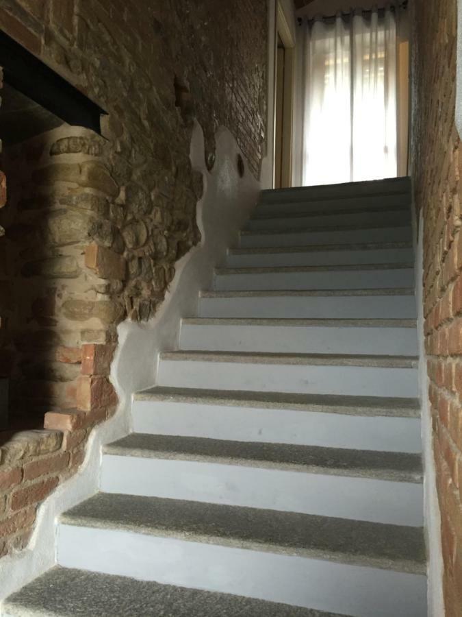 Cascina Maina Villa Diano d'Alba Luaran gambar
