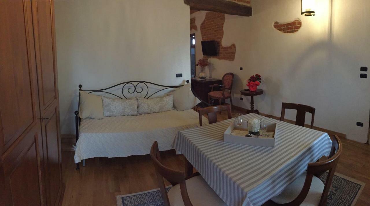 Cascina Maina Villa Diano d'Alba Luaran gambar